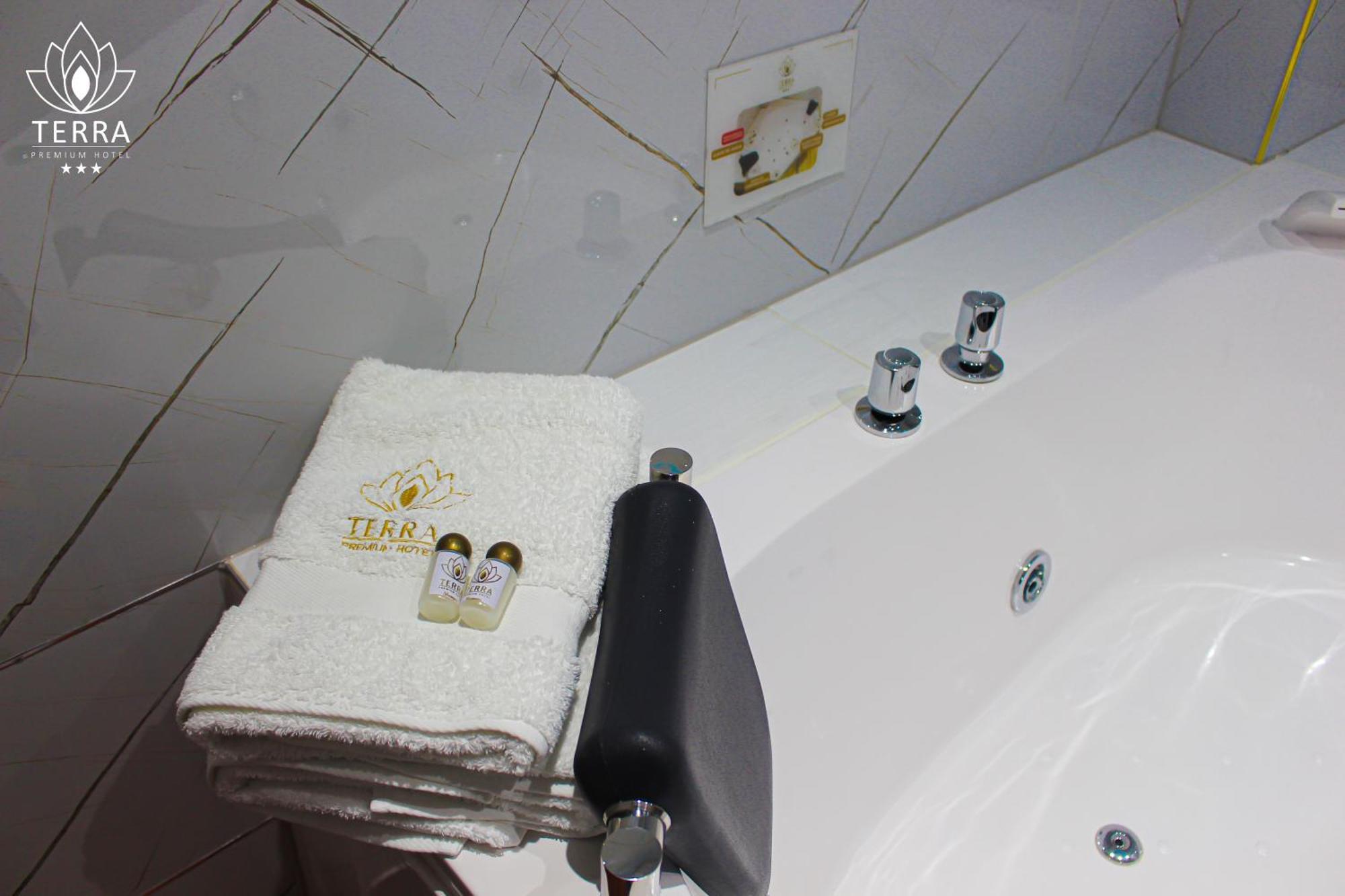 Terra Premium Hotel Huánuco Eksteriør bilde